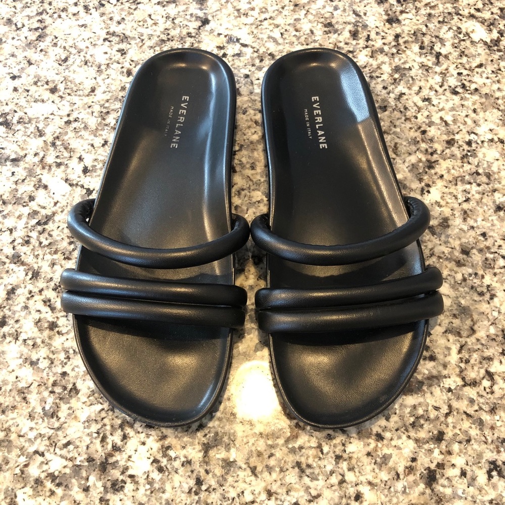 Everlane Black The Form Three Strap Sandal
